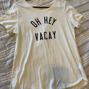 old navy t shirt